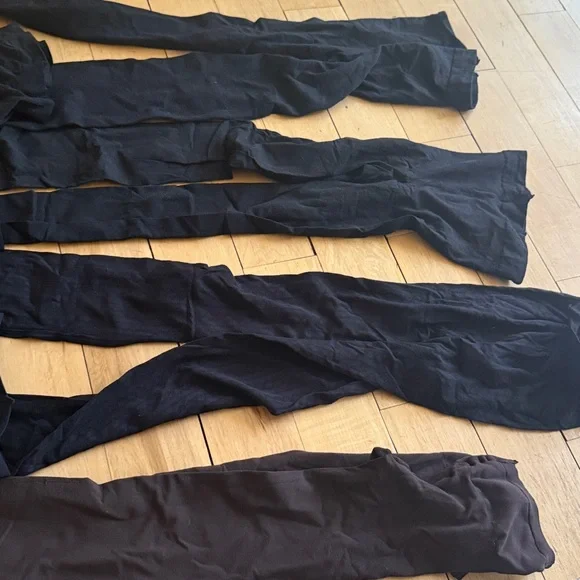 Set of 6 Black and 1 Brown Tights Collection